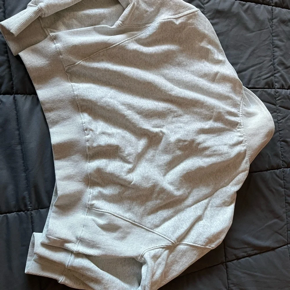 Papermoon Light Gray Women's Sweater crop M - Picture 3 of 4